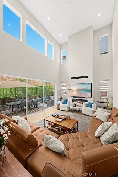 Building Photo - 478 Sycamore Dr