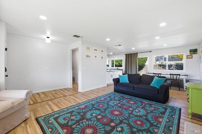 Building Photo - 1100 Merrill Ct