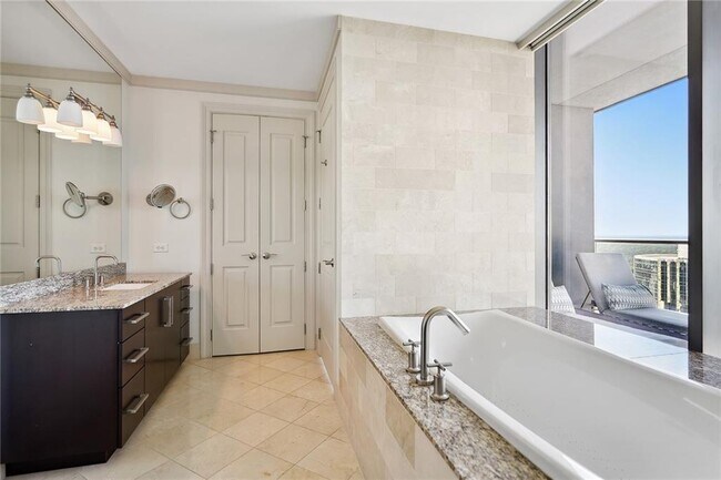 Building Photo - 3344 Peachtree Rd NE