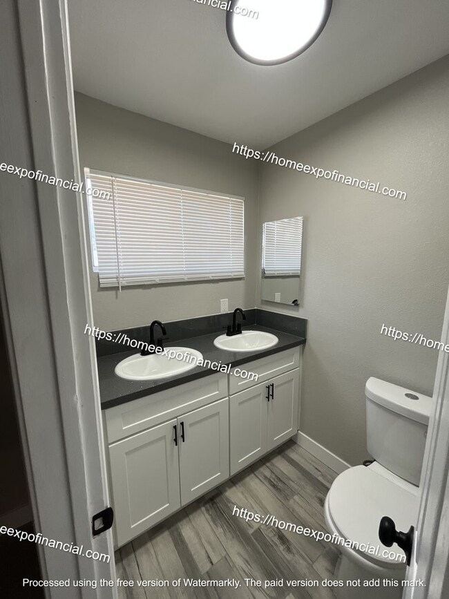 Building Photo - Nice Home For Rent