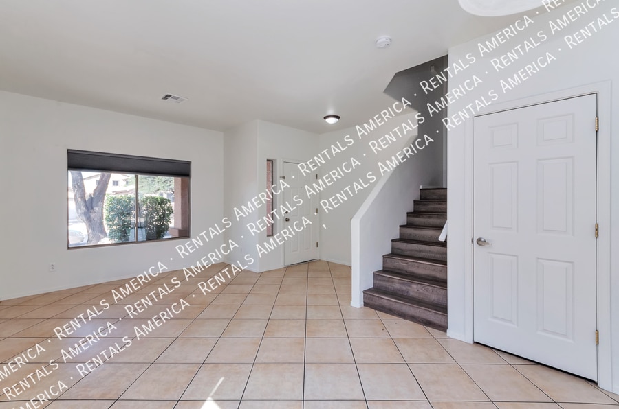 Building Photo - 60191 Verde Vista Ct