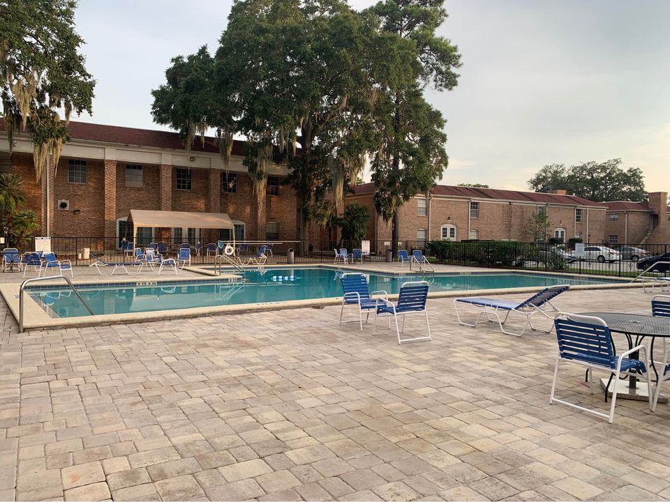 Pool - 5201 ATLANTIC Blvd