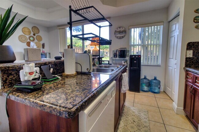 Building Photo - 4930 Windward Way