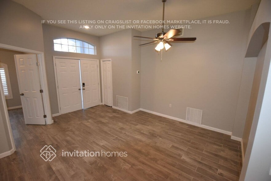 Building Photo - 2314 Cattleman Dr