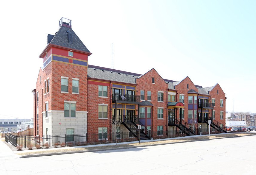 Building - High Street Brickstone