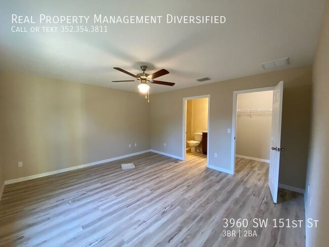 Building Photo - 3960 SW 151st St