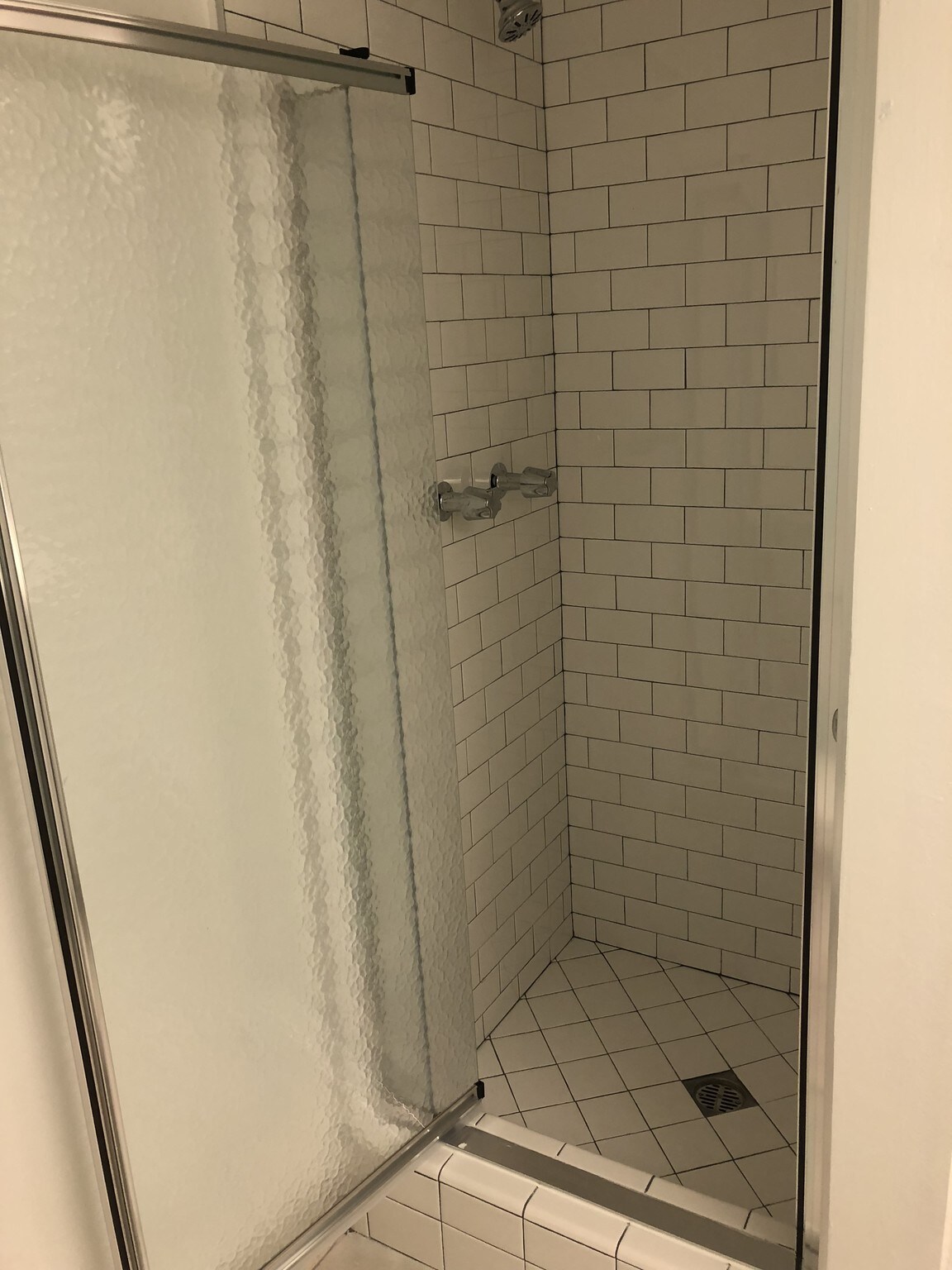 Building Photo - 1233 Amherst Ave