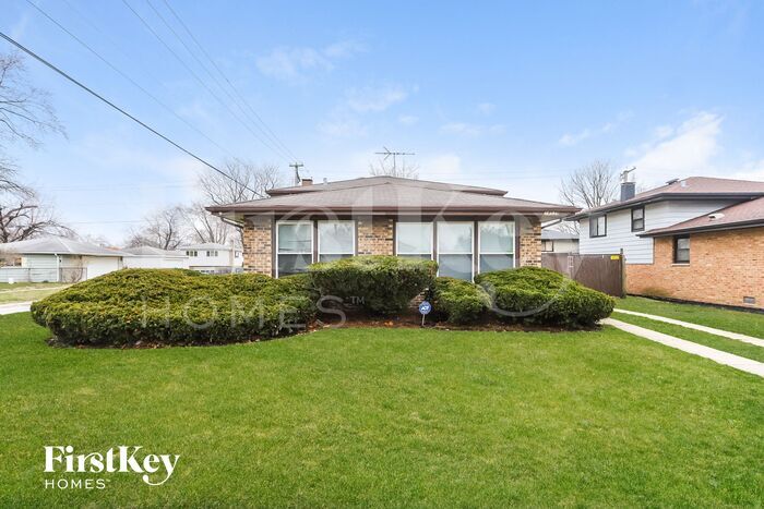 Primary Photo - 14539 Kimbark Ave