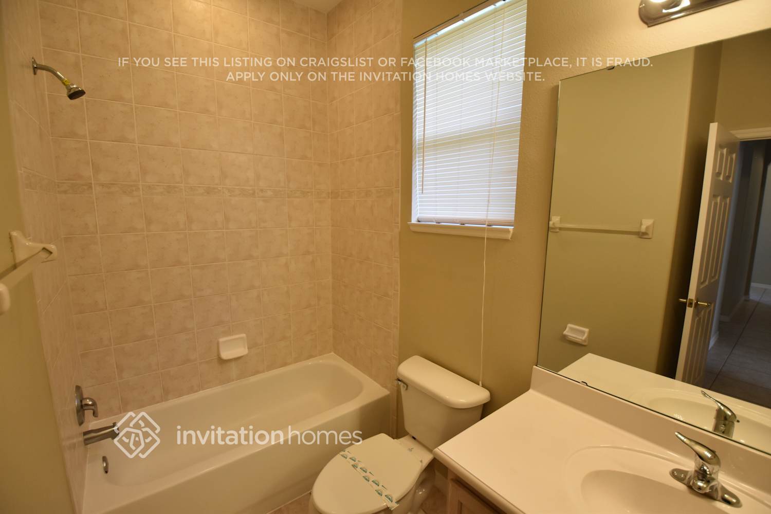 Building Photo - 14669 Black Cherry Trail