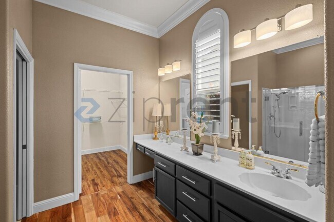 Building Photo - 316 Burr Knot Way