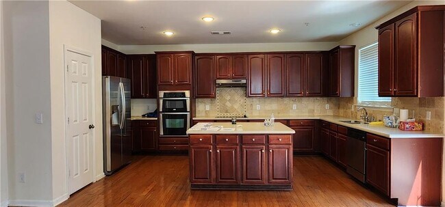 Building Photo - 479 Briarfield Xing NW
