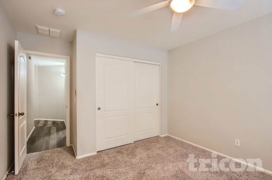 Building Photo - 22671 Scott Dr