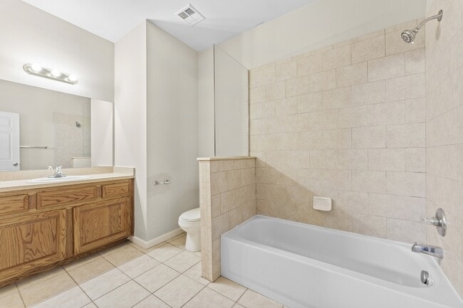 Building Photo - Towne Center Flats - 45514 Revere Dr.