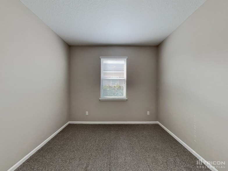 Building Photo - 1022 Wetland Ridge Cir