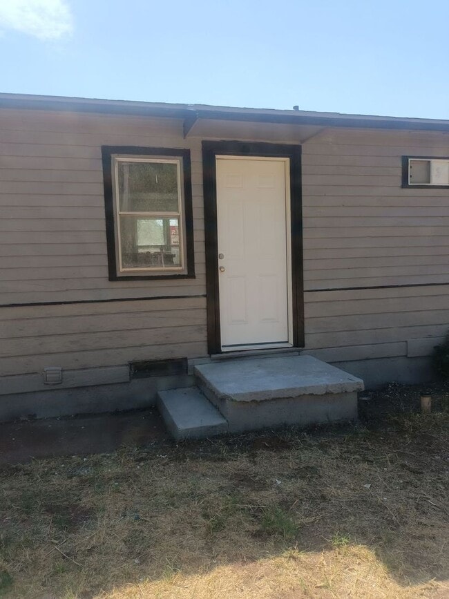 Building Photo - 6409 Cox Ave