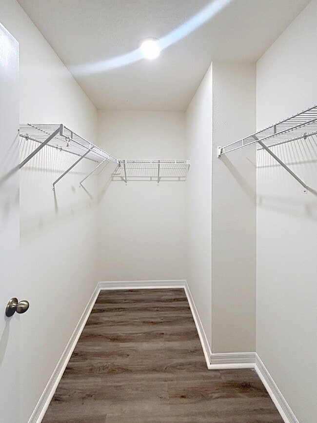 Building Photo - Beautiful 4-Bedroom Modern Home in the Desirable Brookside Community | Ruskin