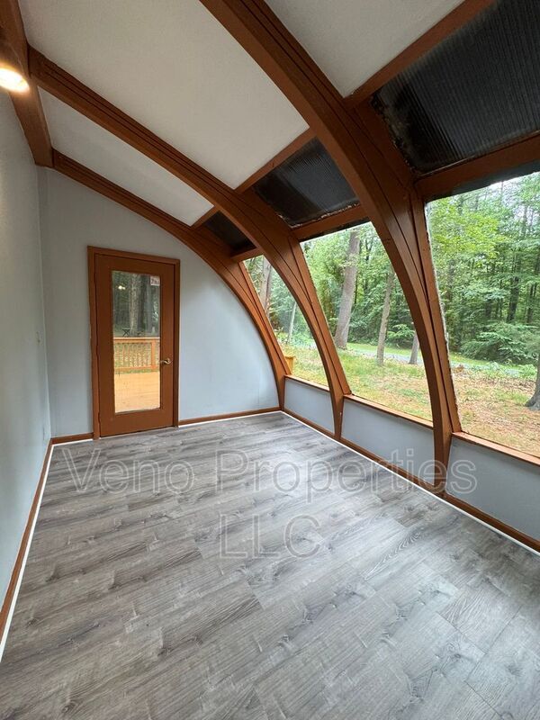 Building Photo - 17 Sand Spurrey Rd