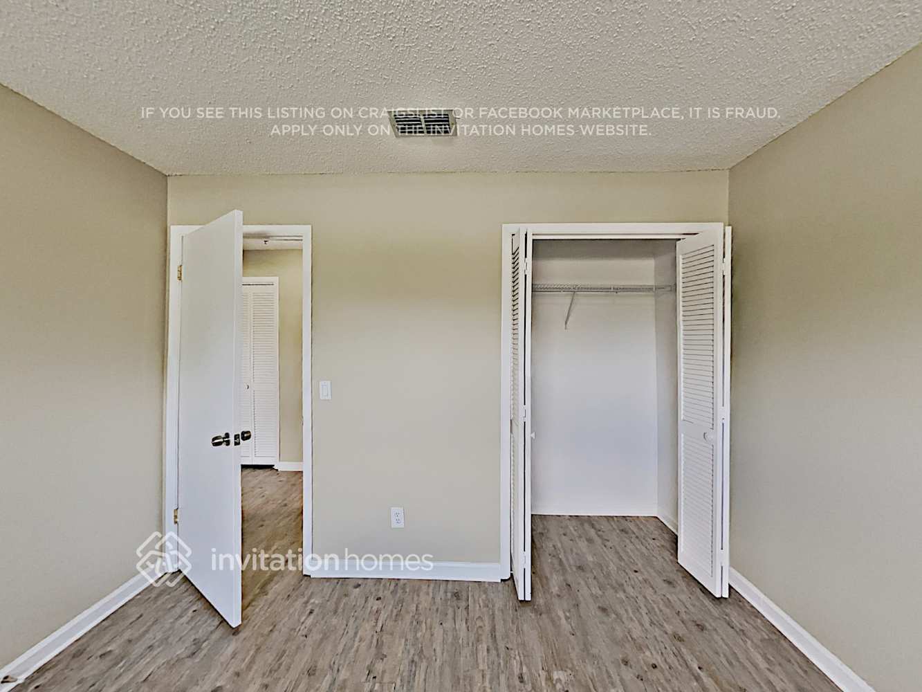 Building Photo - 1601 Aster Dr