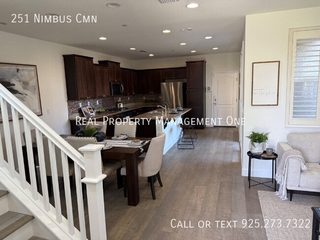 Building Photo - 251 Nimbus Cmn
