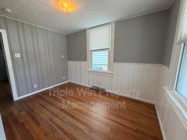 Building Photo - 7790 Folk Ave