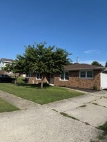 Building Photo - 6904 Eisenhower Ave