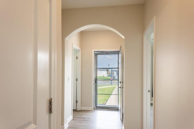 Building Photo - 5630 Alliance Way