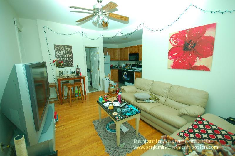 Building Photo - 1254 Commonwealth Ave