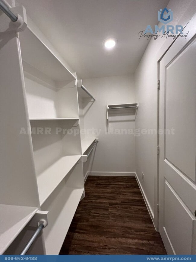 Building Photo - Elegant 4-Bedroom House – Room for Everyone!