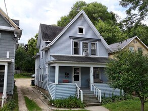 Building Photo - 1119 Emerald St