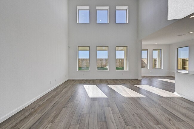 Building Photo - 2605 Mackinac Bay Dr