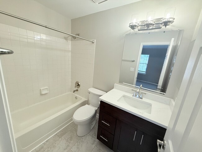 Building Photo - 308 Glen Leven Ct