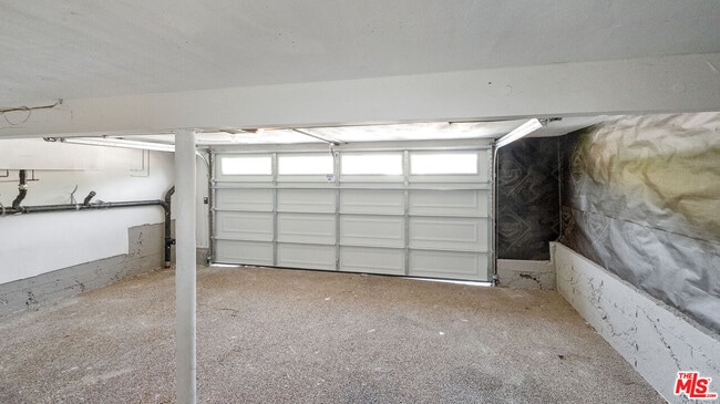 Building Photo - 5304 Baza Ave