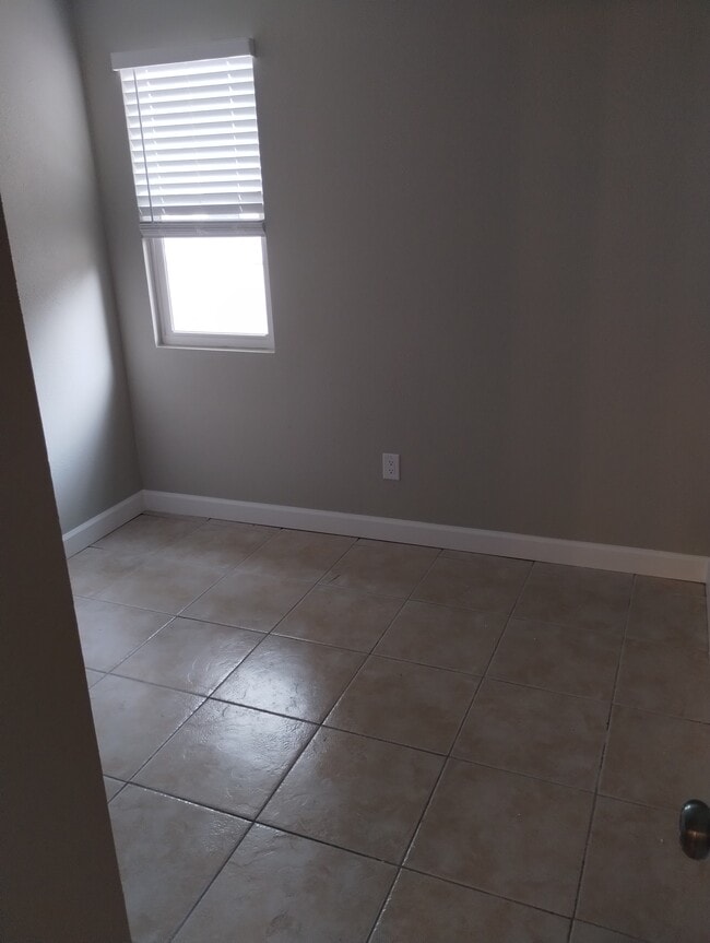 3rd Bedroom - 15570 58th St N