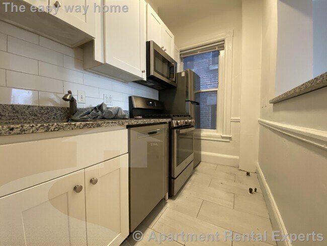 Building Photo - 891 Massachusetts Ave