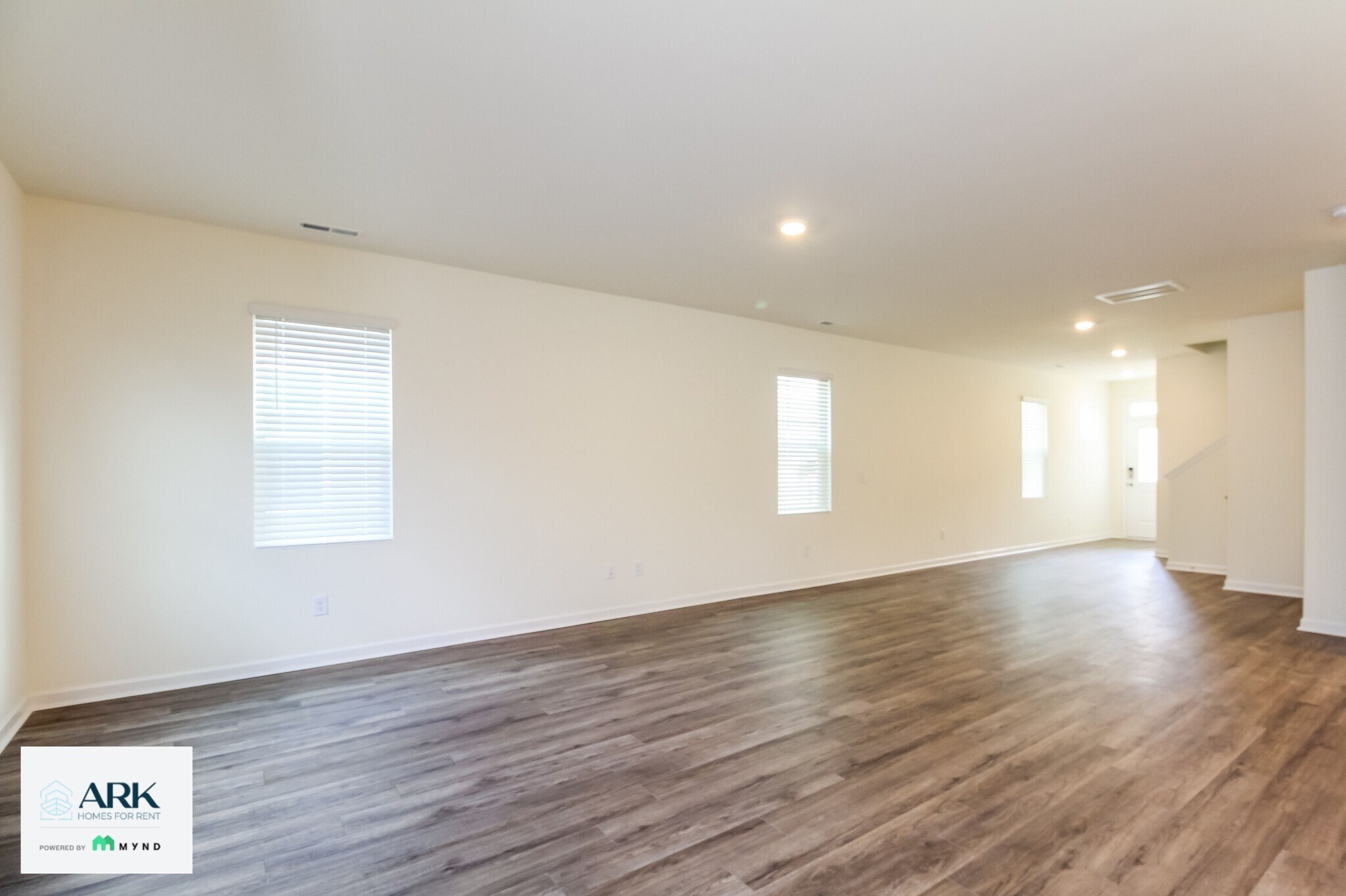 Building Photo - 1529 Corbett St