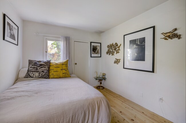 Bedroom 2 - 3626 Veteran Ave