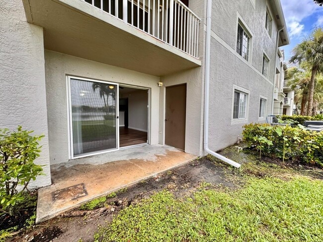 Building Photo - 5055 Wiles Rd