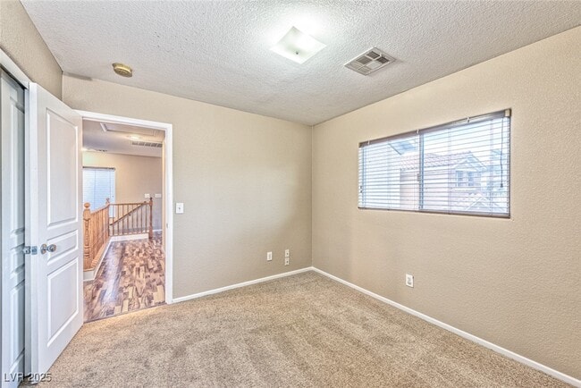 Building Photo - 670 Port Talbot Ave