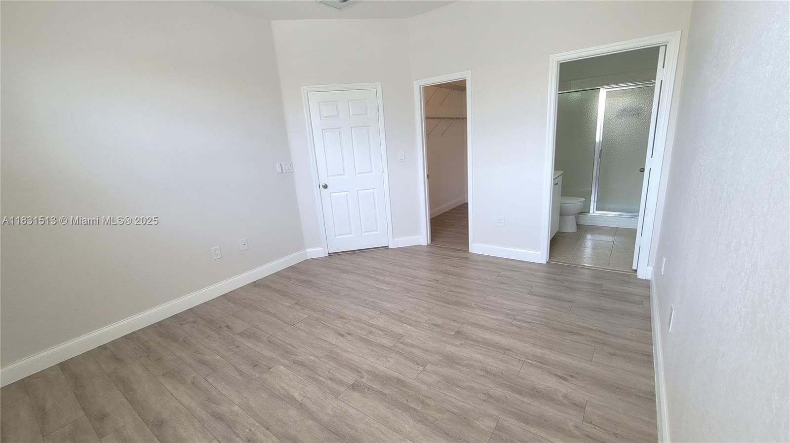 Building Photo - 4253 SW 132nd Way