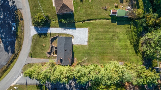 Building Photo - 2915 Confederate Ave