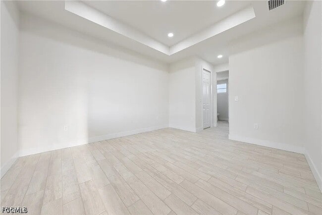 Building Photo - 3008 23rd St SW
