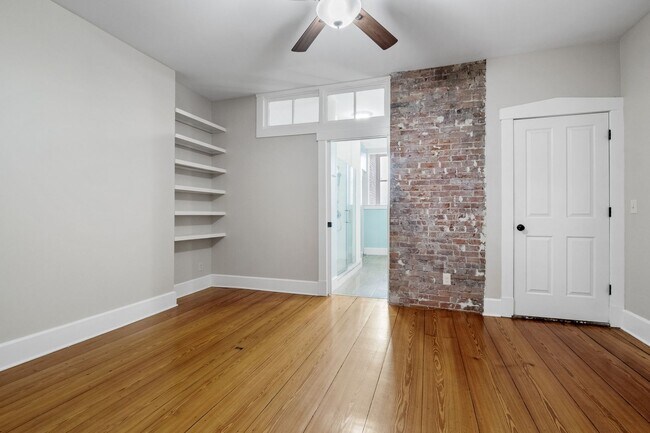 Building Photo - 2226 Gravois Ave