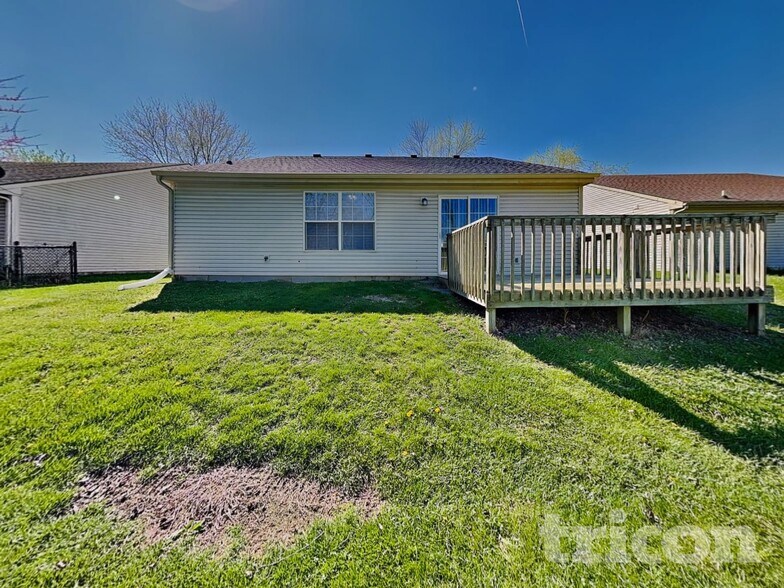 Building Photo - 784 Kingston Cir