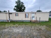 Building Photo - 39 17th St SE