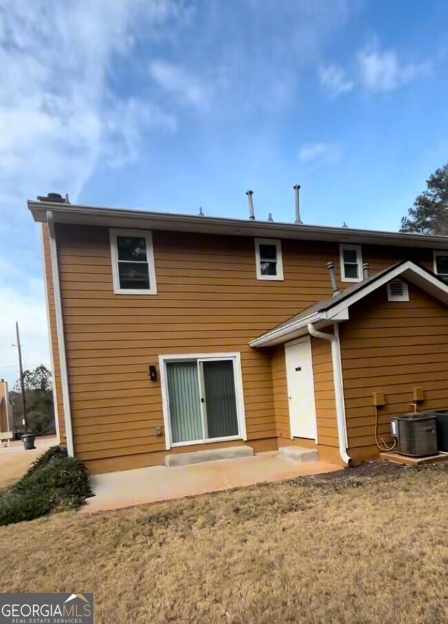 Building Photo - 116 Jackson Dr