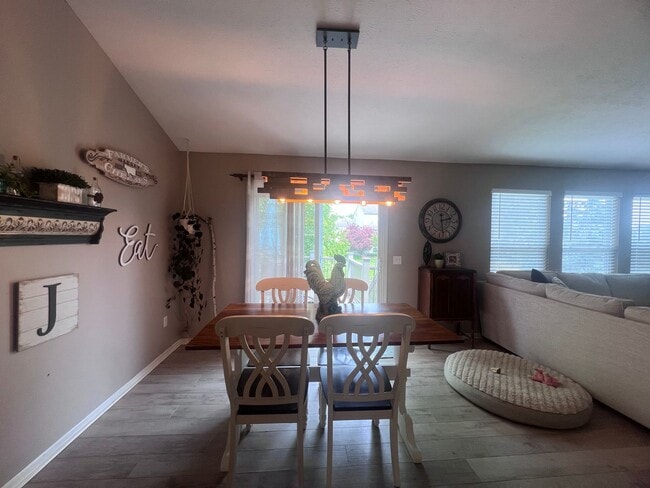 Building Photo - Beautiful 4 bedroom home in Caledonia