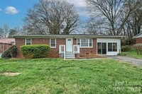 Building Photo - 1640 Eaves Rd