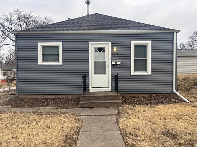 Building Photo - 1626 Florence Ln