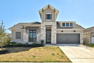 Building Photo - 9201 Spire View