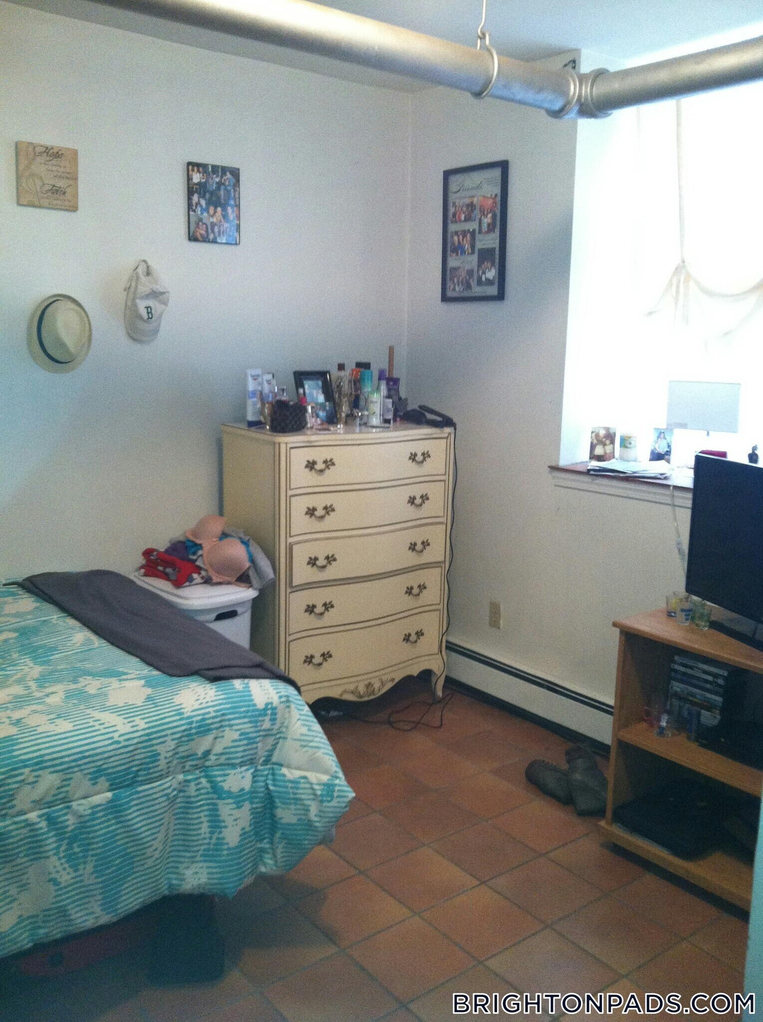 Building Photo - 17 Cummings Rd